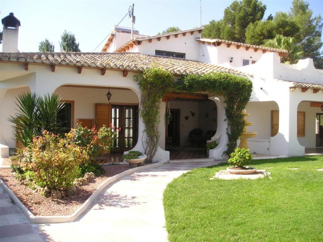 8 bedroom, 6 bathroom Finca / Country.. - 2