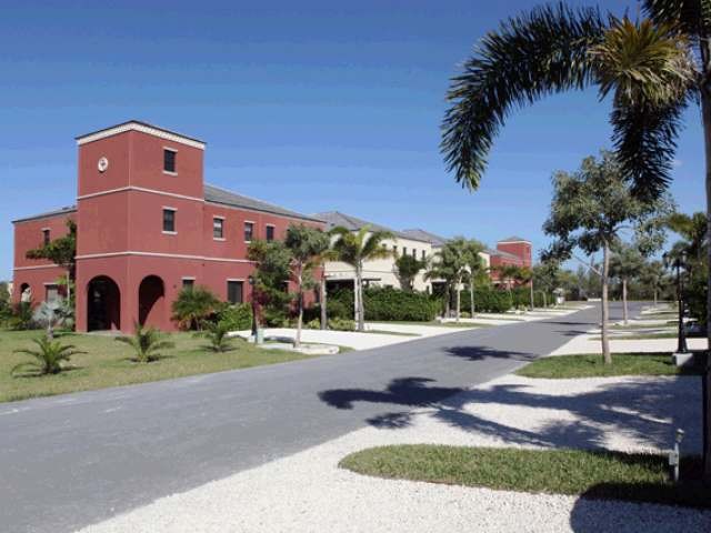 Apartment/townhouse - Turnberry..
