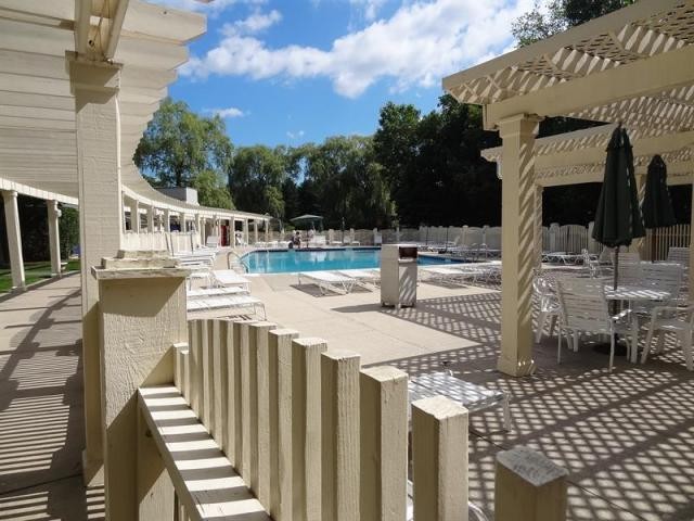 2 bedroom Condominium For Sale: Carmel.. - 2