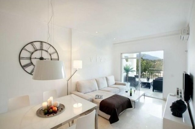 Spectacular Raised Ground Floor Unit in.. - 2