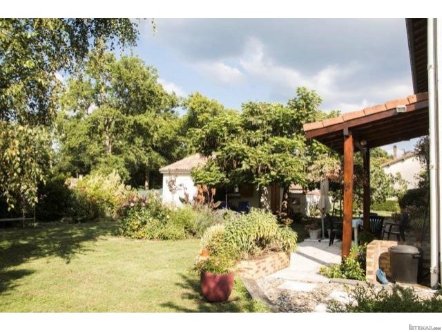 3 Bedroom Detached Villa For Sale - 2