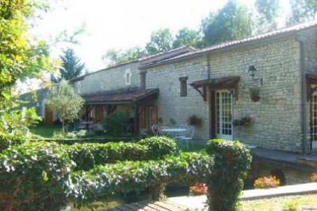 Stone House For Sale St Jean D Angely - 2