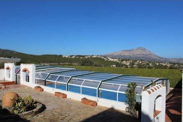 3 Bedroom Finca in Benitachell - 2