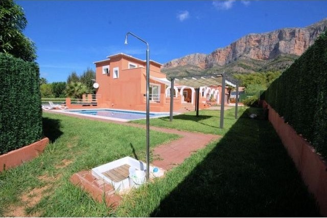 6 Bedroom Villa in Javea