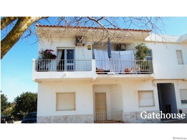 Algarve Top Floor Apartment For Sale In.. - 2