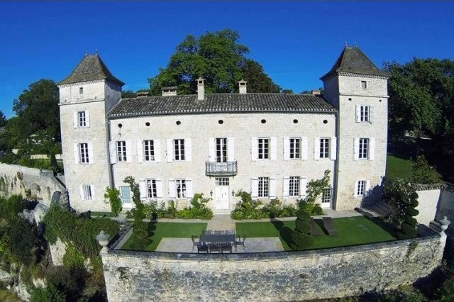 Property For Sale Nearest town: Agen