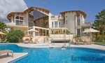 8 Bedrooms - Villa - Malaga - For Sale