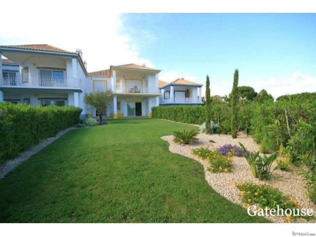 Apartment In Encosta do Lago In Quinta..