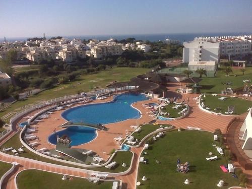 Apartment For Sale in Albufeira