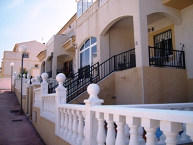 Two bedroom bungalow in Los Altos