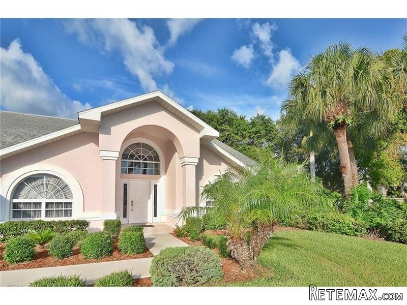 3 bedroom House For Sale: 401 Lake Of.. - 2