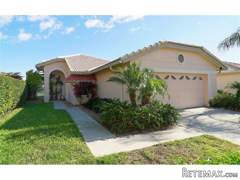 3 bedroom House For Sale: 4406..