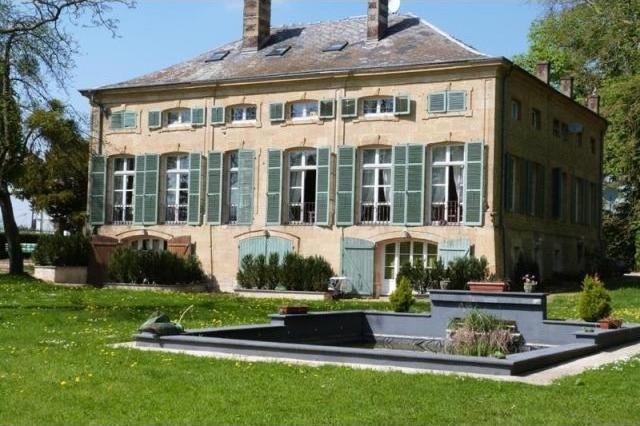 20 bedroom House For Sale: 08140 SEDAN - 2