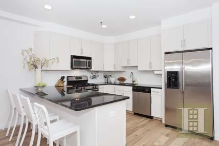 3 bedroom Apartment For Sale: 402.. - 2