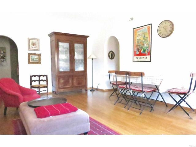 Large Three bed with renovated.. - 2