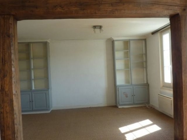 3/4 bedrooms renovated house with garden - 2