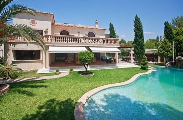 Mediterranean Dream Home In One Of The..