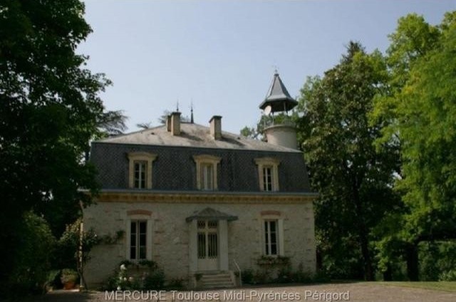 5 bedroom House For Sale: 47000..