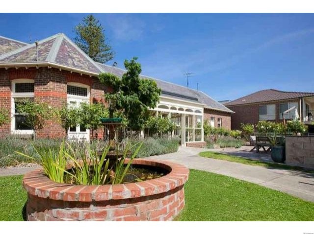 Morven Manor retirement living in lush.. - 2