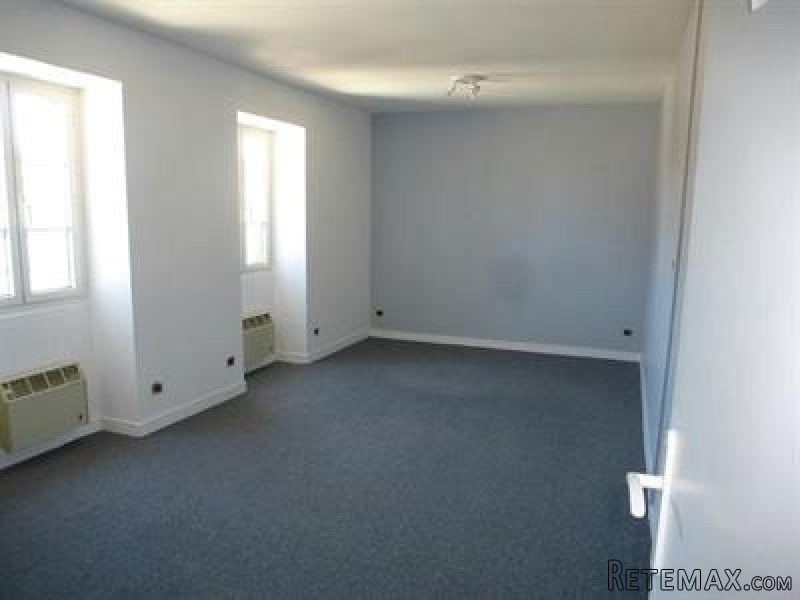 2 Bedrooms - Town House -.. - 2