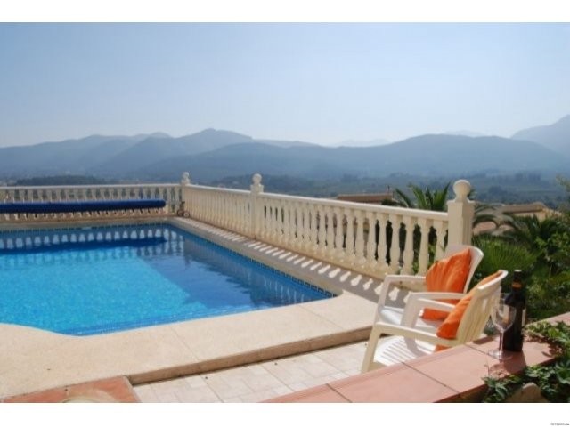 3 Bedrooms - Villa - Alicante - For Sale - 2