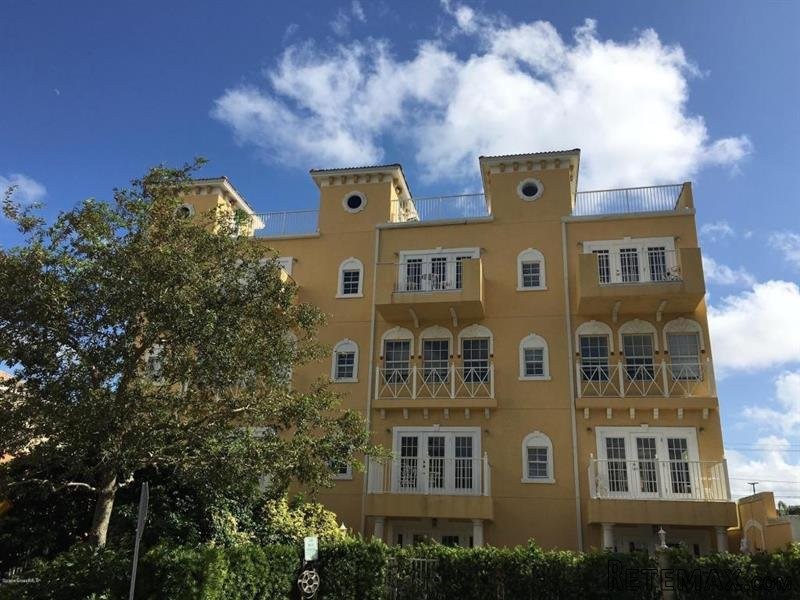 3 bedroom Flat For Sale: 93 Brevard.. - 2