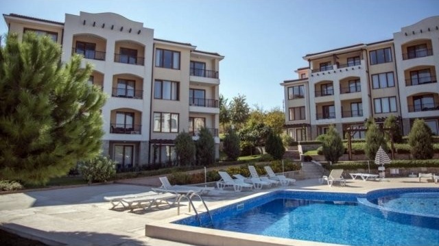 Furnished 2 Bedroom apartment with sea.. - 2