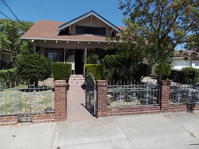 1830 S Monroe St Stockton, CA, 95206.. - 2