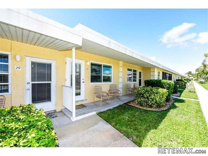 Town House For Sale: 6006 Midnight Pass..