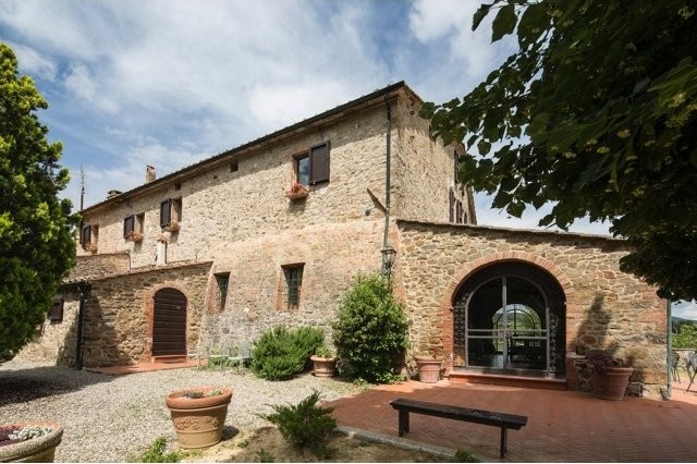 Rustic / Farmhouse / Court for sale in.. - 2