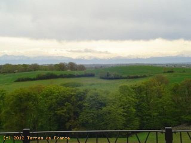 Impeccably Restored House. Aignan -.. - 2