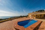 4 Bedrooms - Villa - Malaga - For Sale