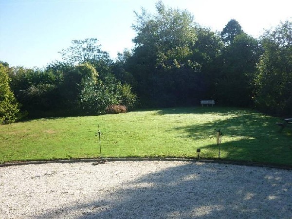 Good Location with Nice Garden - 2