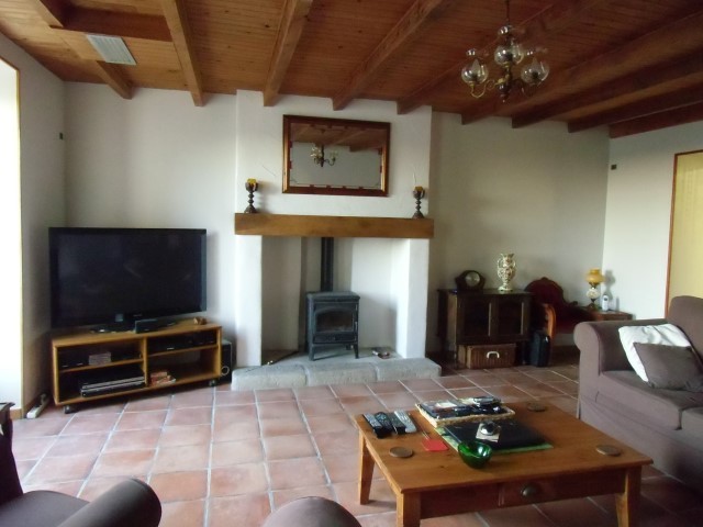 3 Bed House In Small Hamlet, 30 Minute.. - 2