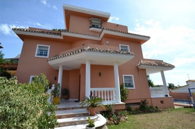 Nueva Andalucia, Marbella, , 7 rooms..