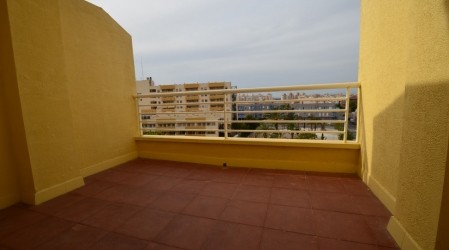 Resale · Apartment · Spain · Costa Bl..