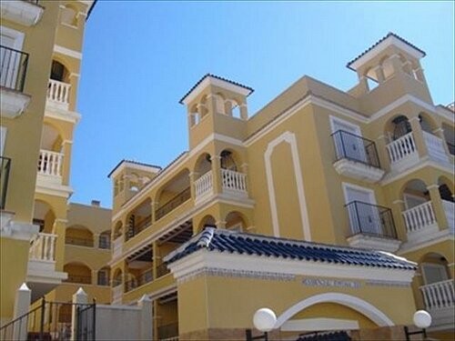 2 BED PENTHOUSE - 2