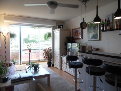 LOVELY 1 BEDROOM FLAT NEAR ALL AMENITIES