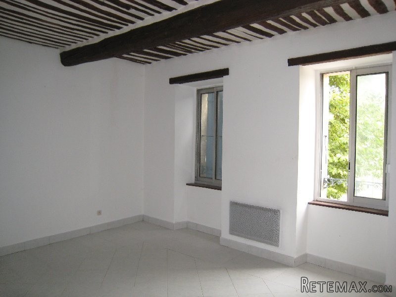 2 Bedroom Village Hose With Potential.. - 2