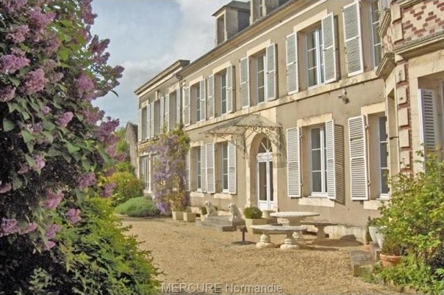 7 bedroom Manor House For Sale: 14270.. - 2