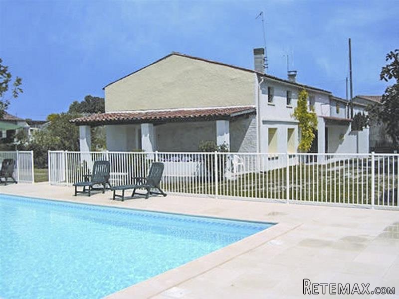 Ideal Holiday Home With Secluded Garden..