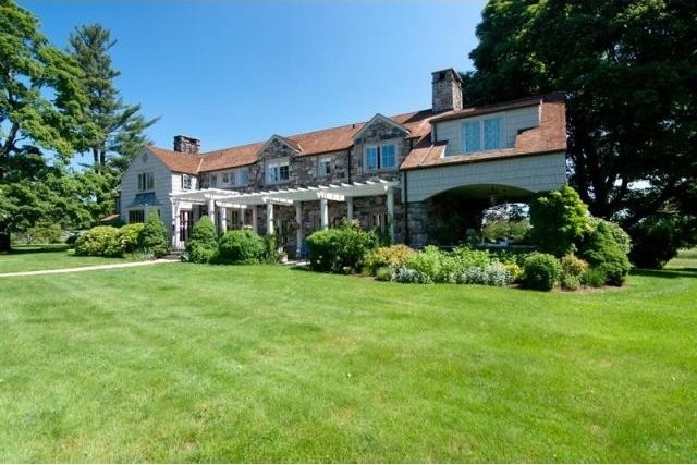 5 bedroom Residence For Sale: Brewster.. - 2