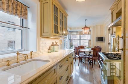 3 bedroom Apartment For Sale: 430 EAST.. - 2