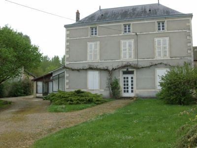 Large Maison De Maitre