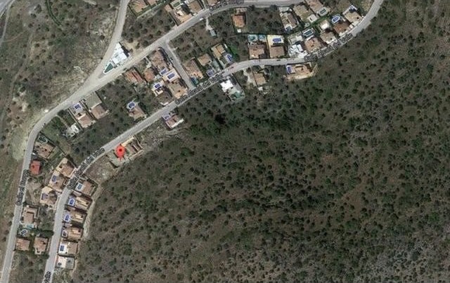 Land - Building plot situated on an.. - 2