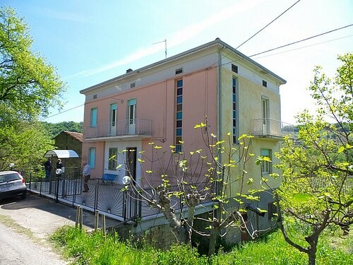 2 detahced properties with an.. - 2