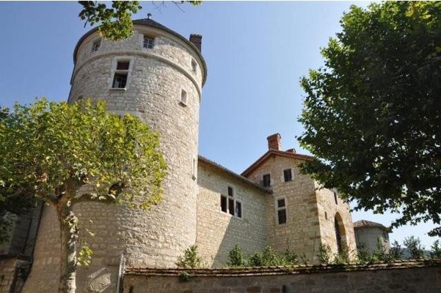 4 bedroom Character For Sale: 01370..