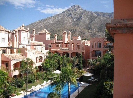 Apartment for sale in Sierra Blanca..