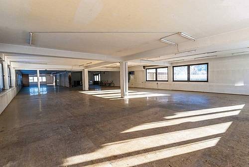 Generous warehouse in Stuhlfelden