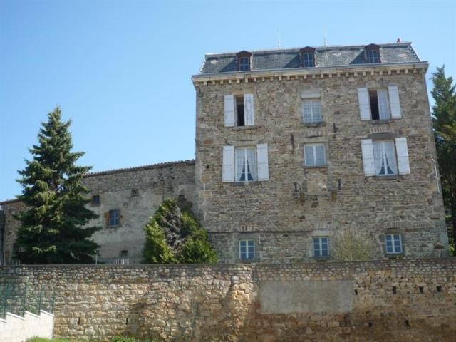 4 bedroom Village House For Sale: 63114.. - 2